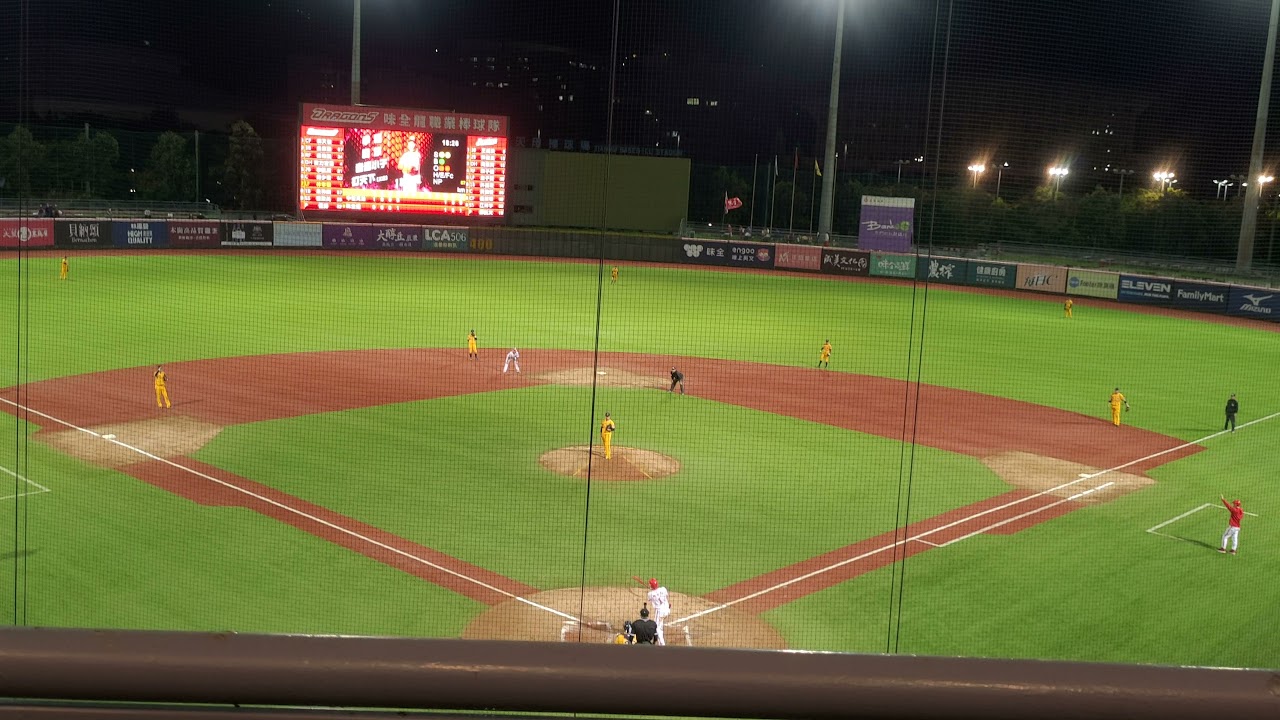 2021.11.13 B vs W 味全龍 龍霸四方 嗆司曲（小號）