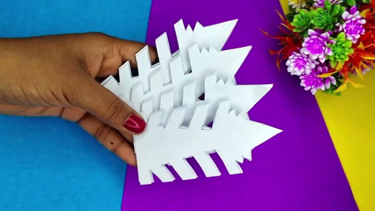 How to Make Paper Snowflake | Simple & Trending Craft Idea#snowflakedesign #papersnowflake#snowflake