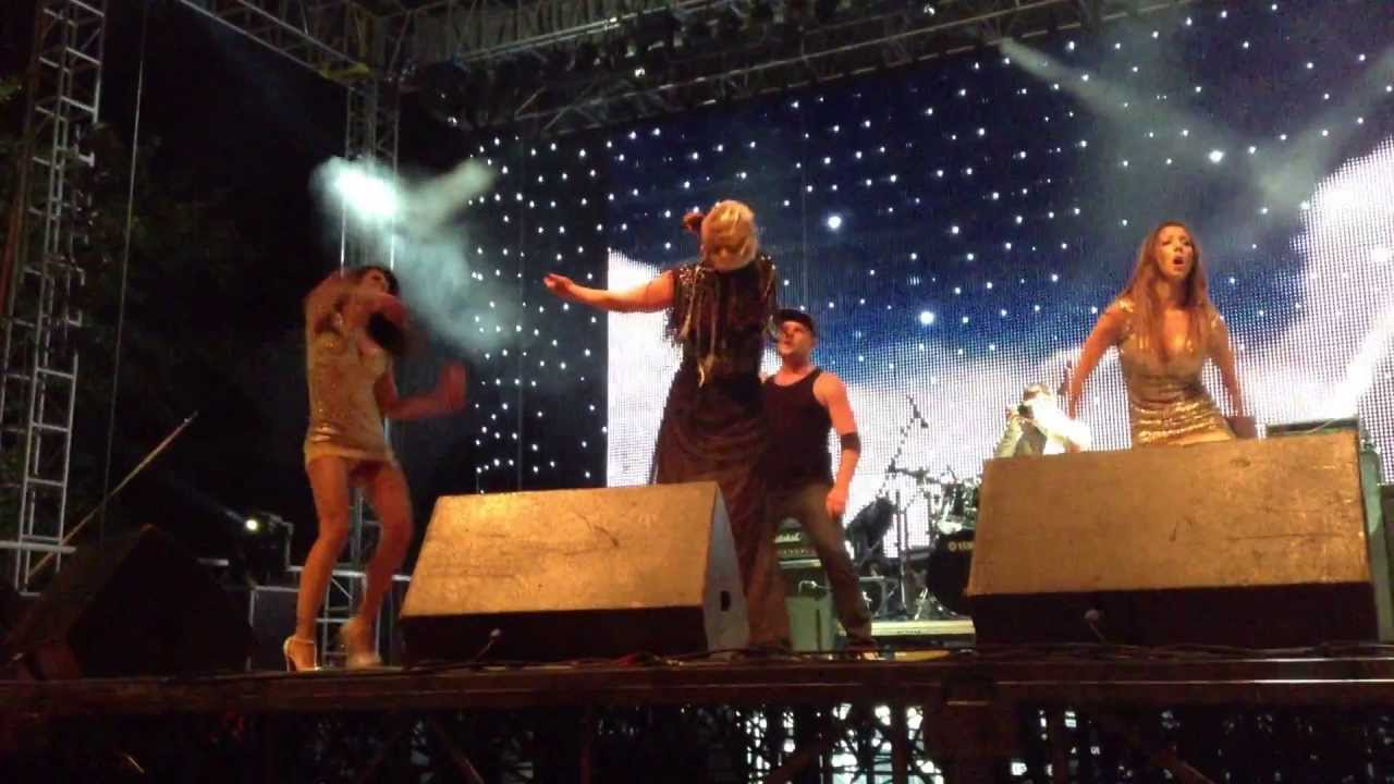 Colonia - Tako ti je mali moj @ Bundekfest LIVE 2013