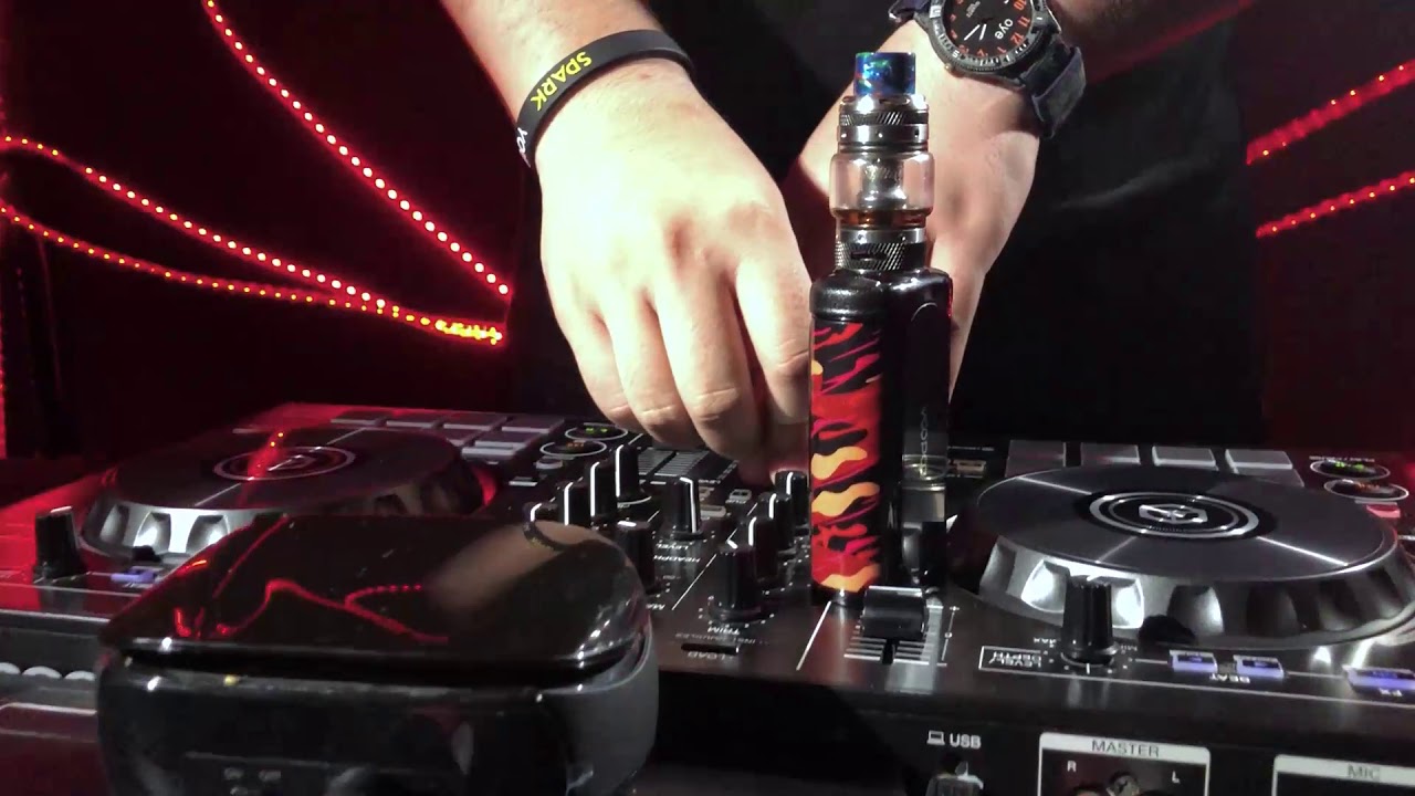 #VMATE--Be Your Vape Mate!/  Rock with your #VMATE