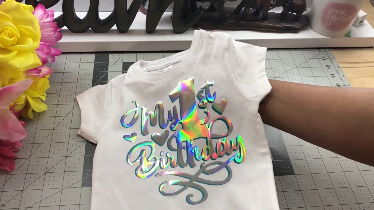 Heat Pressing Holographic Vinyl /  Holographic htv printing with a heat press machine