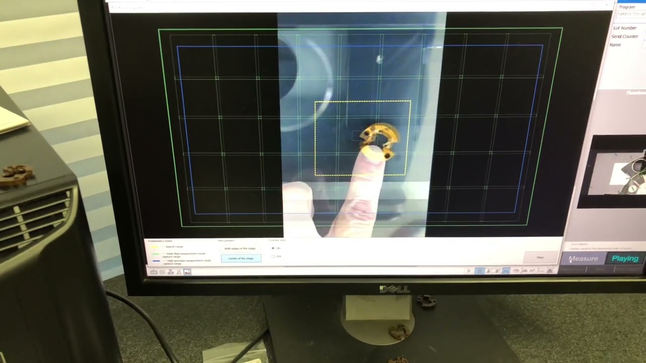 Demo of my Keyence LM1100 measuring a part