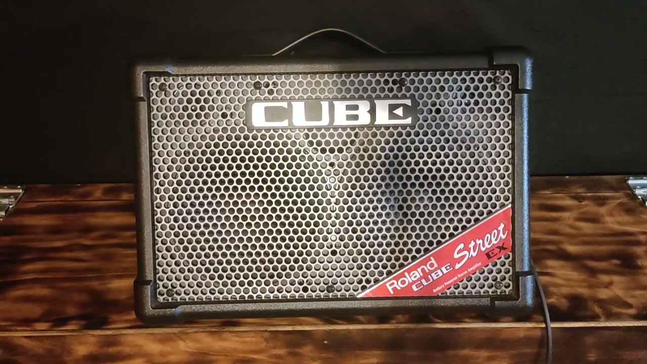 Roland Cube Street EX - Chorus Reverb Dealey - sound test