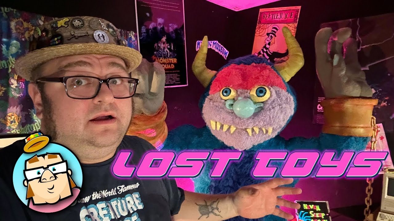 Lost Toys - Super Spooky Nostalgic Toy Exhibit - Plus New Batmas Statue - Burbank, CA