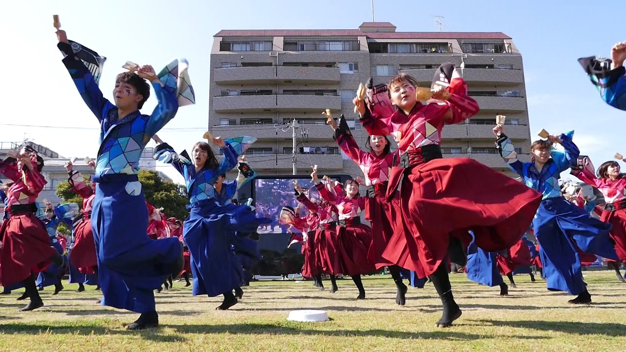 早稲田大学