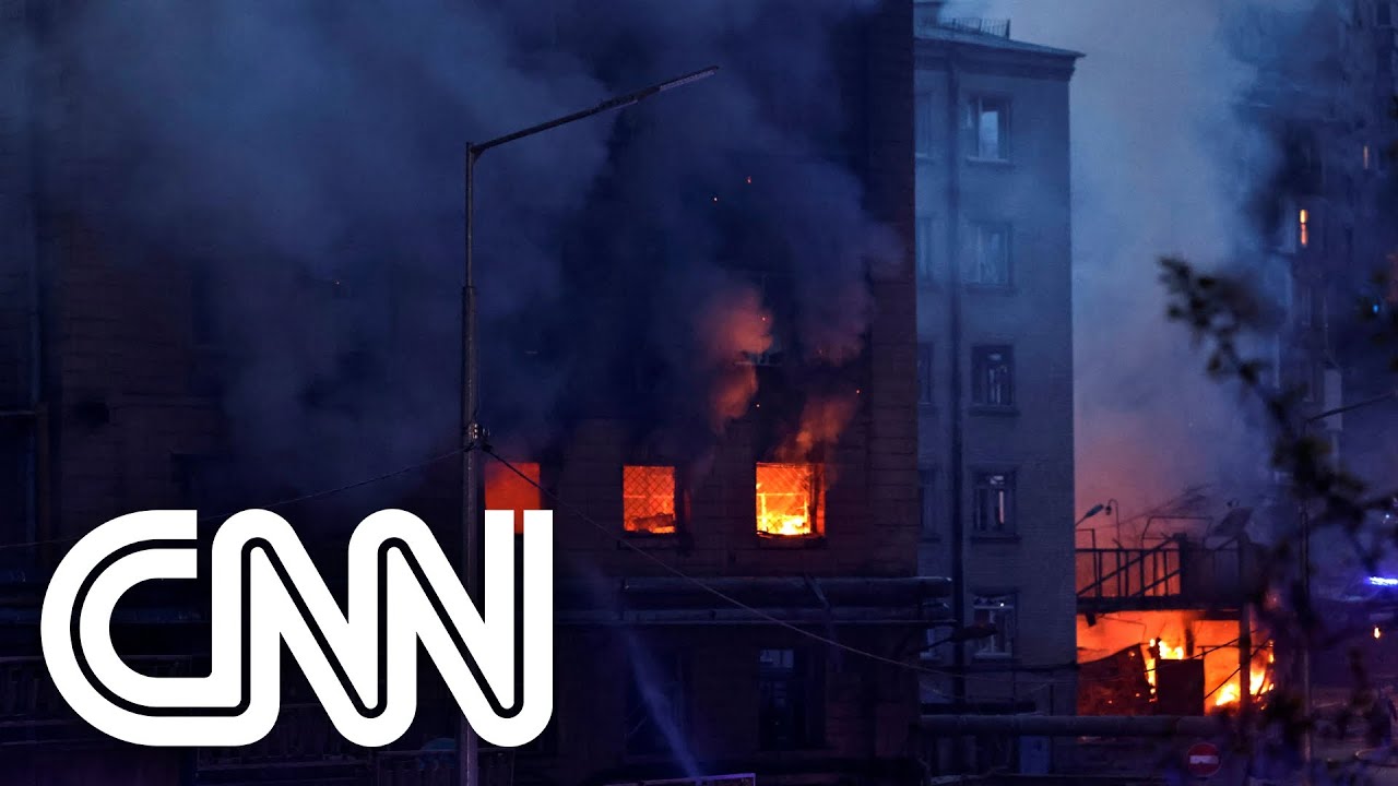 Ucrânia acusa Rússia de atingir capital Kiev com mísseis | JORNAL DA CNN