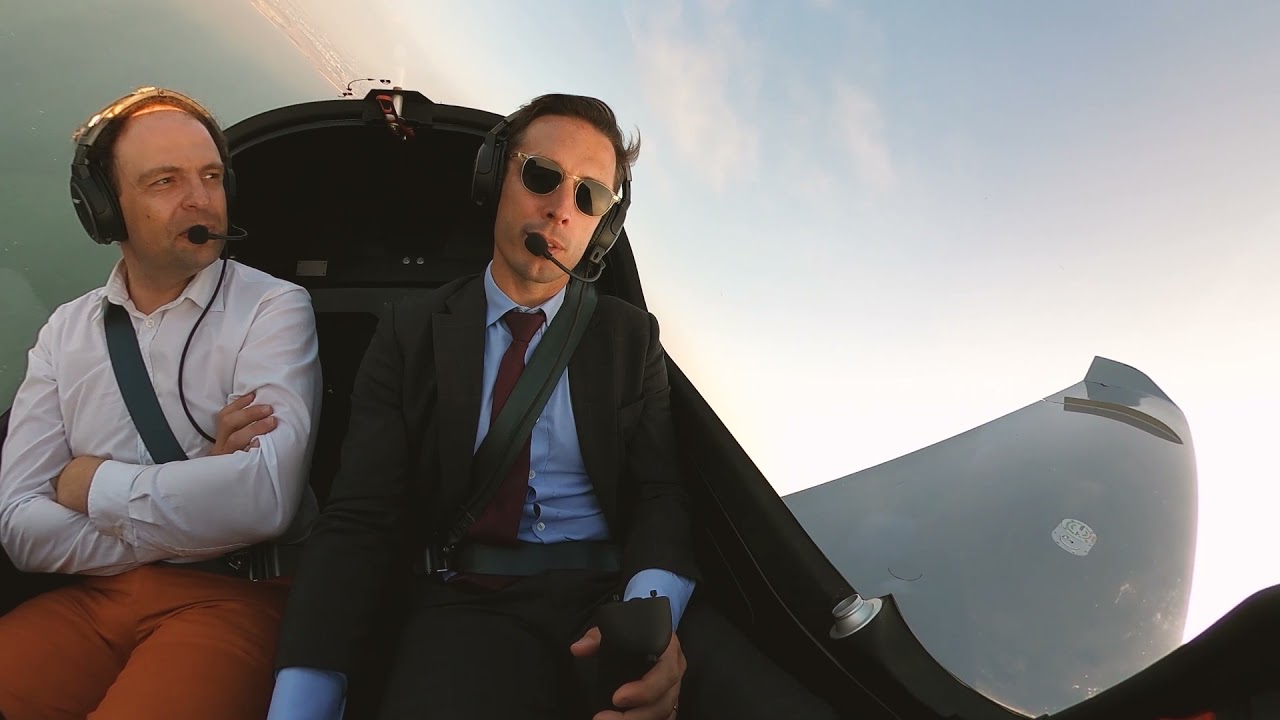 Essai de l'Elixir par le Ministre des Transports
