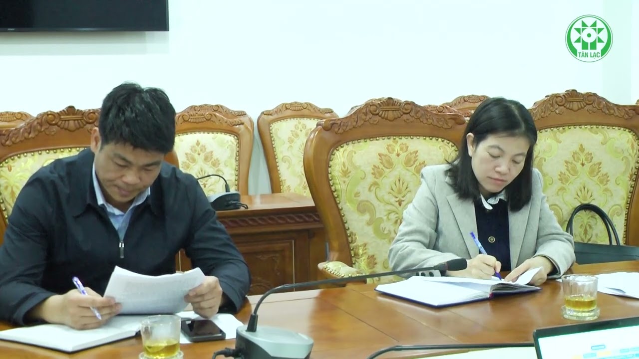 XÃ TÂN LẠC TỔ CHỨC HỘI NGHỊ TỔNG KẾT HOẠT ĐỘNG TÍN DỤNG CHÍNH SÁCH NĂM 2025,...