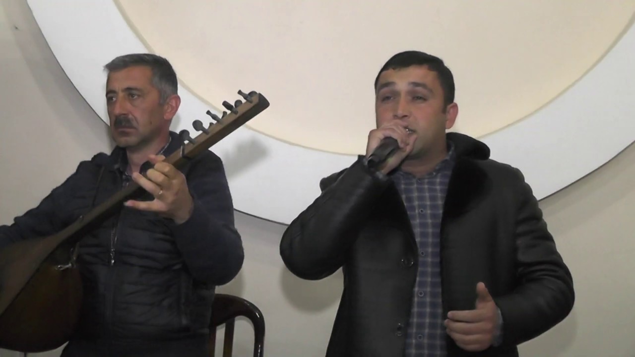 Esed Qasimli -- Papuri  2019 (Rauf 7997)