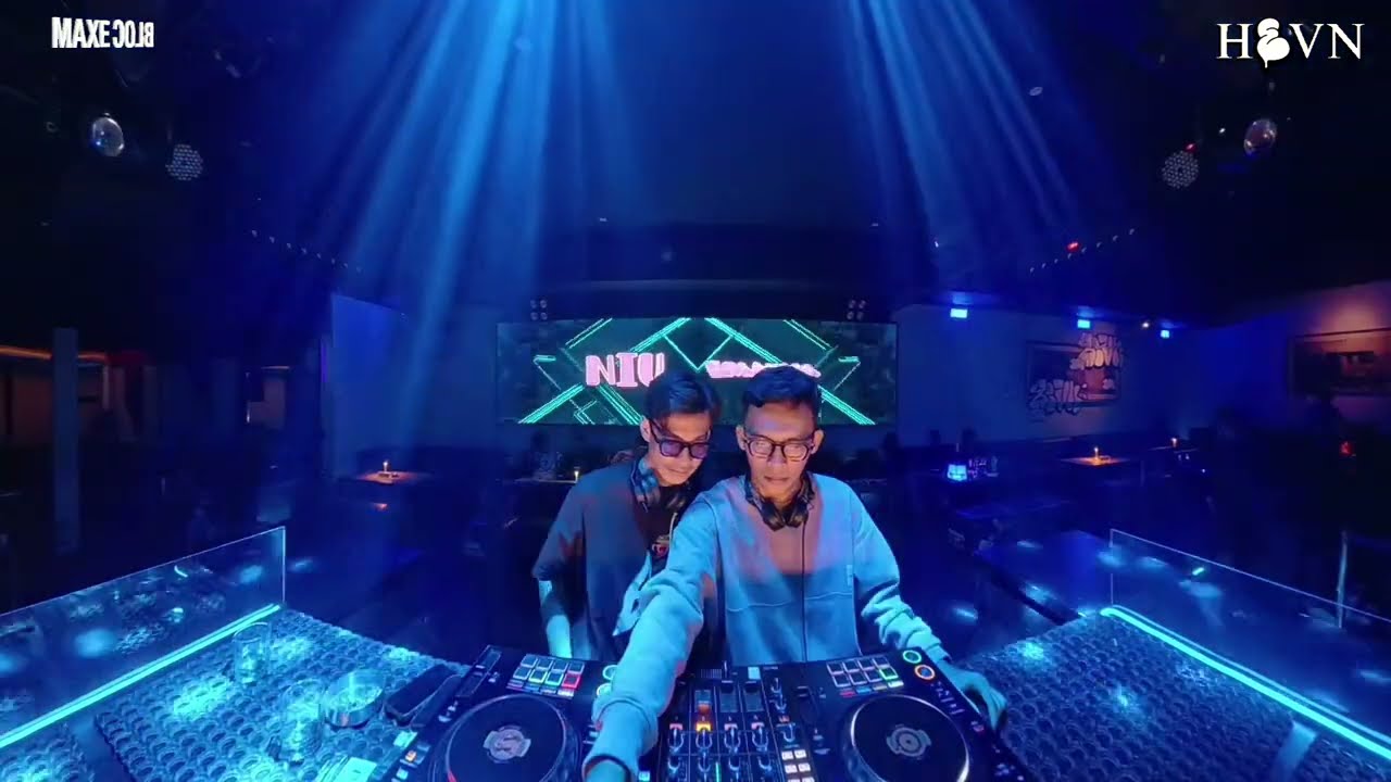 NIU X ERLANGGA DJ LIVE SET HOUSE, BREAKS, PROG, BKB | THE HEVN LAMPUNG