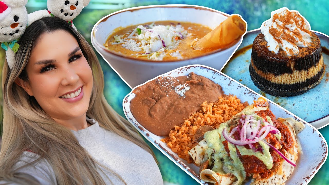The *BEST* MEAL at DISNEYLAND RIGHT NOW! Finding New Holiday Favorites in Toontown