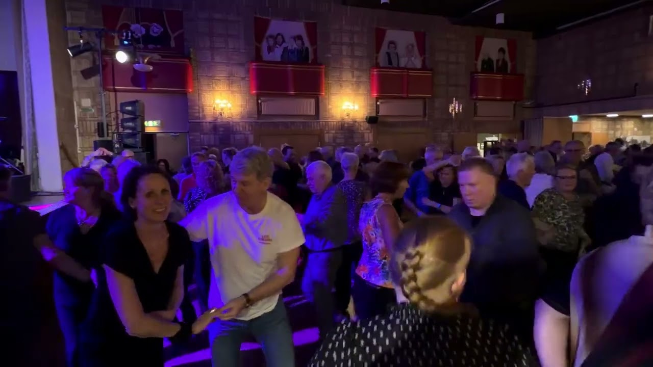 Ett steg for långt m Donnez på Folkets hus Charlotenberg 15/2