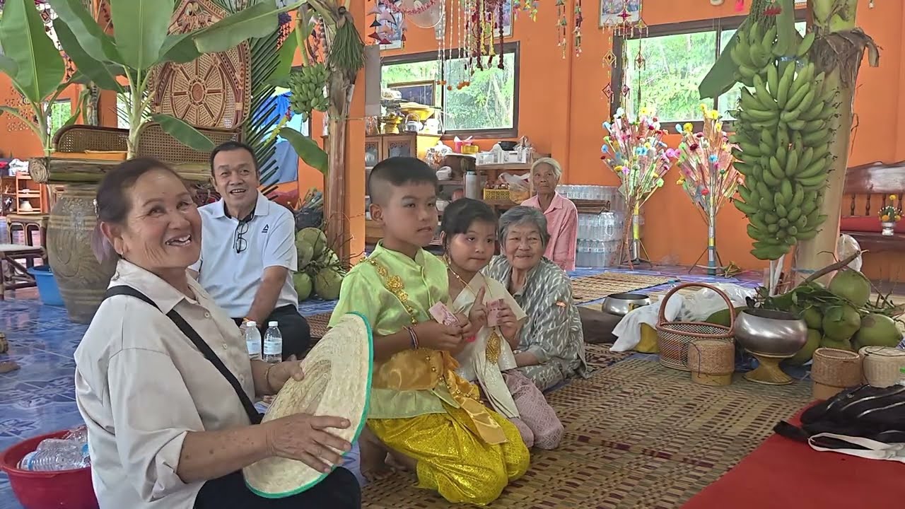 สุดคึกคักมาถึงวัด  แม่คำน้อยมาต้อนรับทีมงานยูทูป   ร่วมทำบุญเป็นตัวแทนลุงป้า#ปุ๊แม่น้องหมิว 