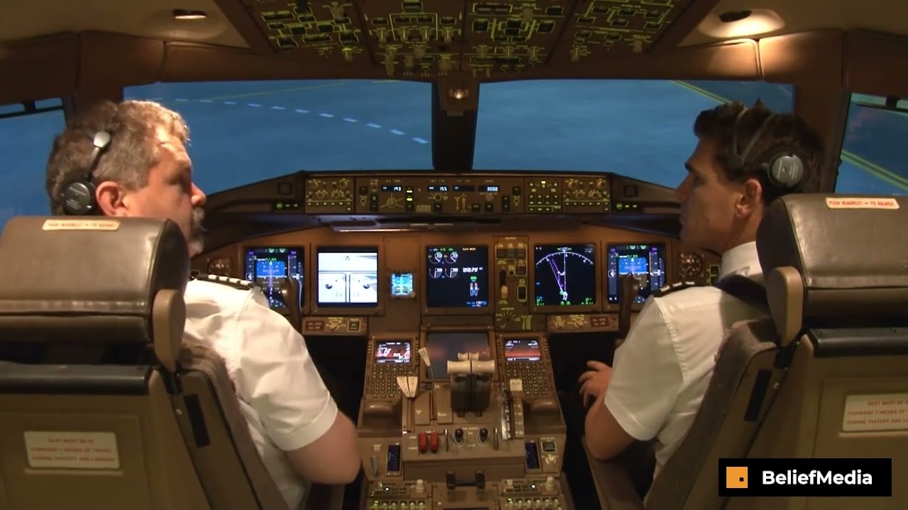 Boeing 777 (Simulator) Slats Failure After Pushback