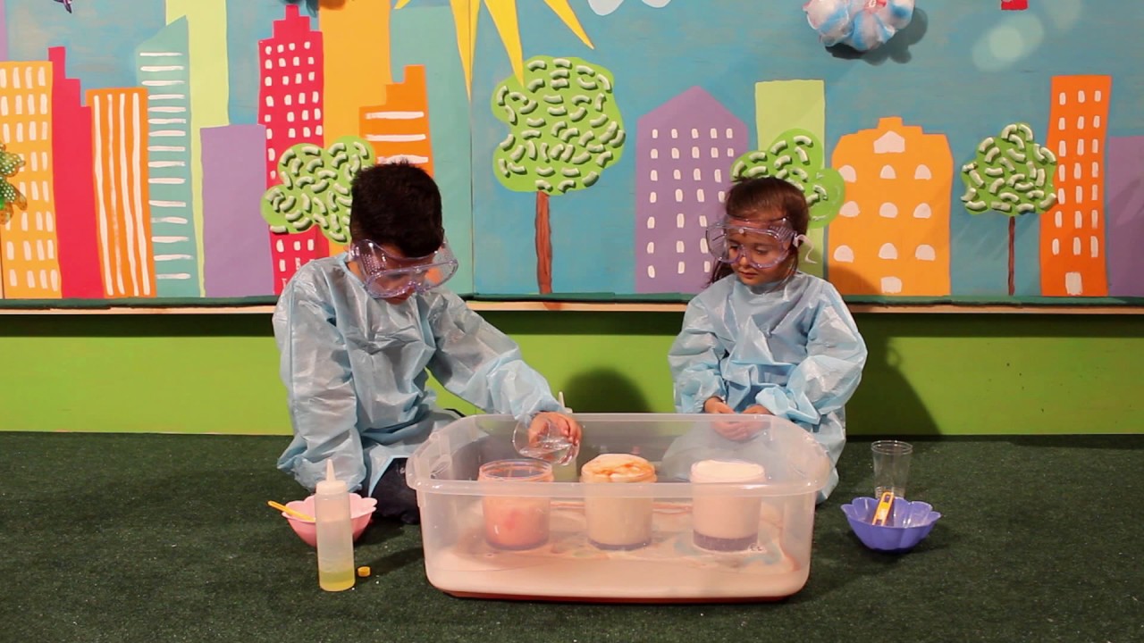 Lollie Tot - Gigi and Xavier - Volcano Eruptions (Episode 35)