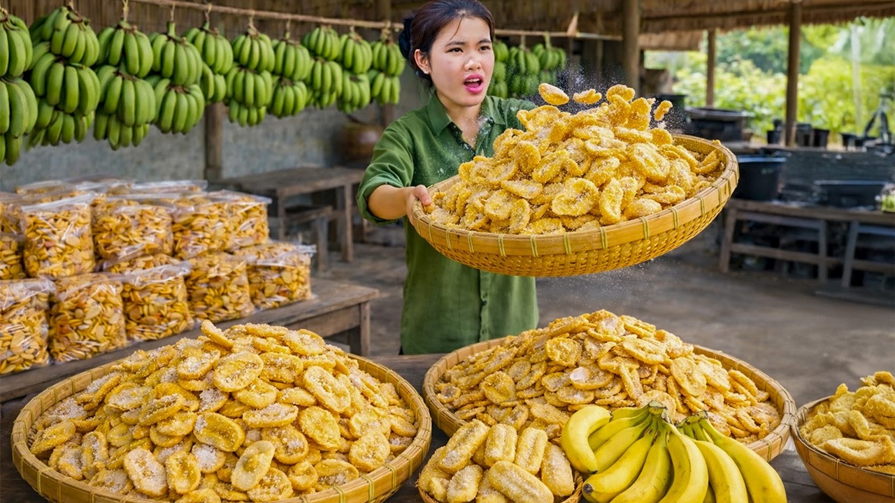 Harvesting Bananas to Sell - Banana Cakes For Disadvantaged Young People | Trieu Thi Thuy
