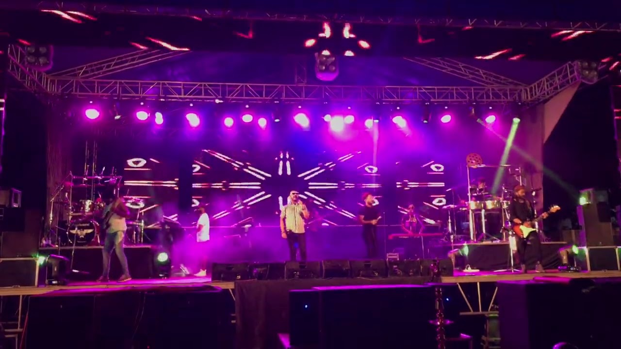 Mali male ron ganna | මලින් මලේ රොන් ගන්නා | flash back nonstop Dehiaththakandiya❤️