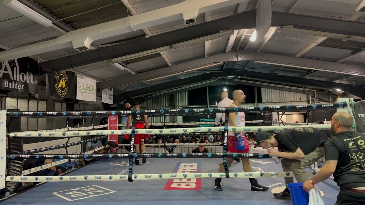 Amateur Boxing | Hussain vs. Salim