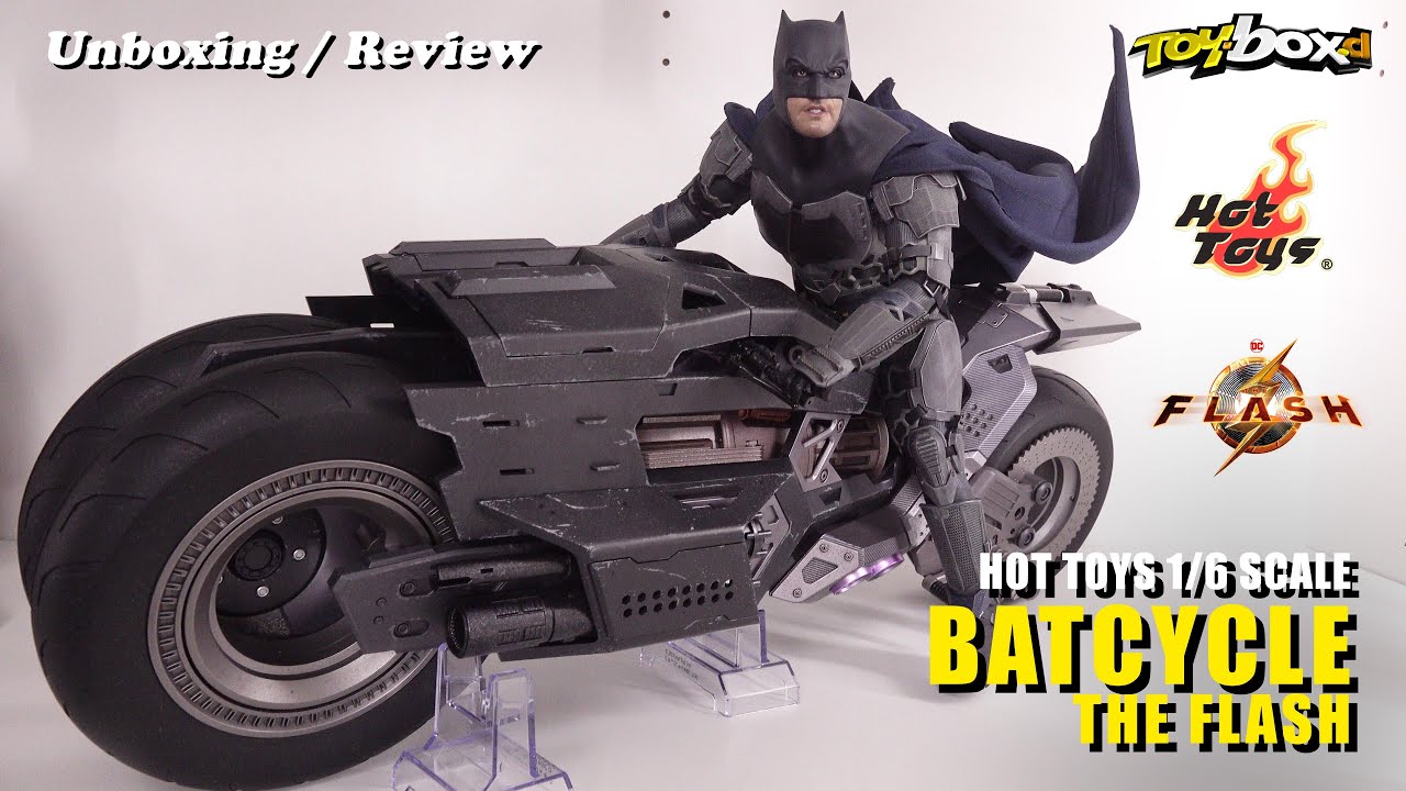 HOT TOYS BATCYCLE MMS704 The Flash 1/6 Scale Unboxing & Review