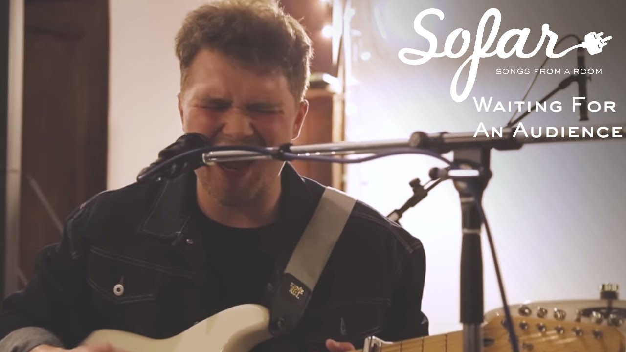 Waiting For An Audience - 6000 Miles Above / Minute Of Love | Sofar Wrocław