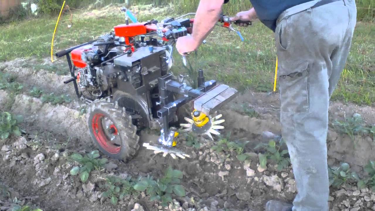 Einachser Fingerhacke Eigenbau Kartoffeln Unkraut / DIY fingerweeder at DIY walking tractor