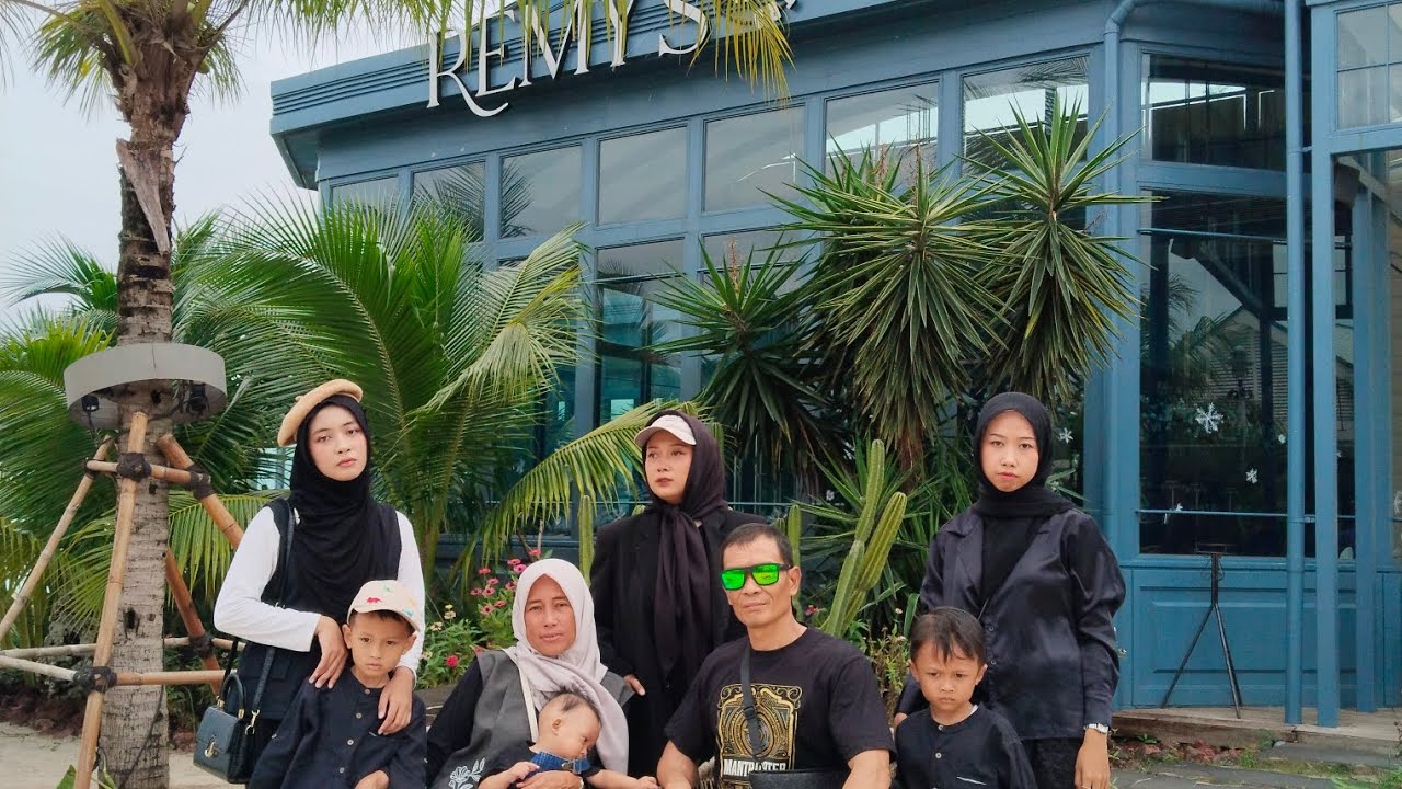 PIK 2 | Remy's Cafe | Aloha beach | Jakarta