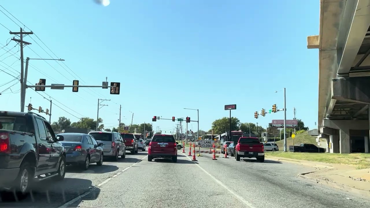 Oklahoma: Tulsa, from 145th. East Avenue to Riverside Drive via 31st. Street South.