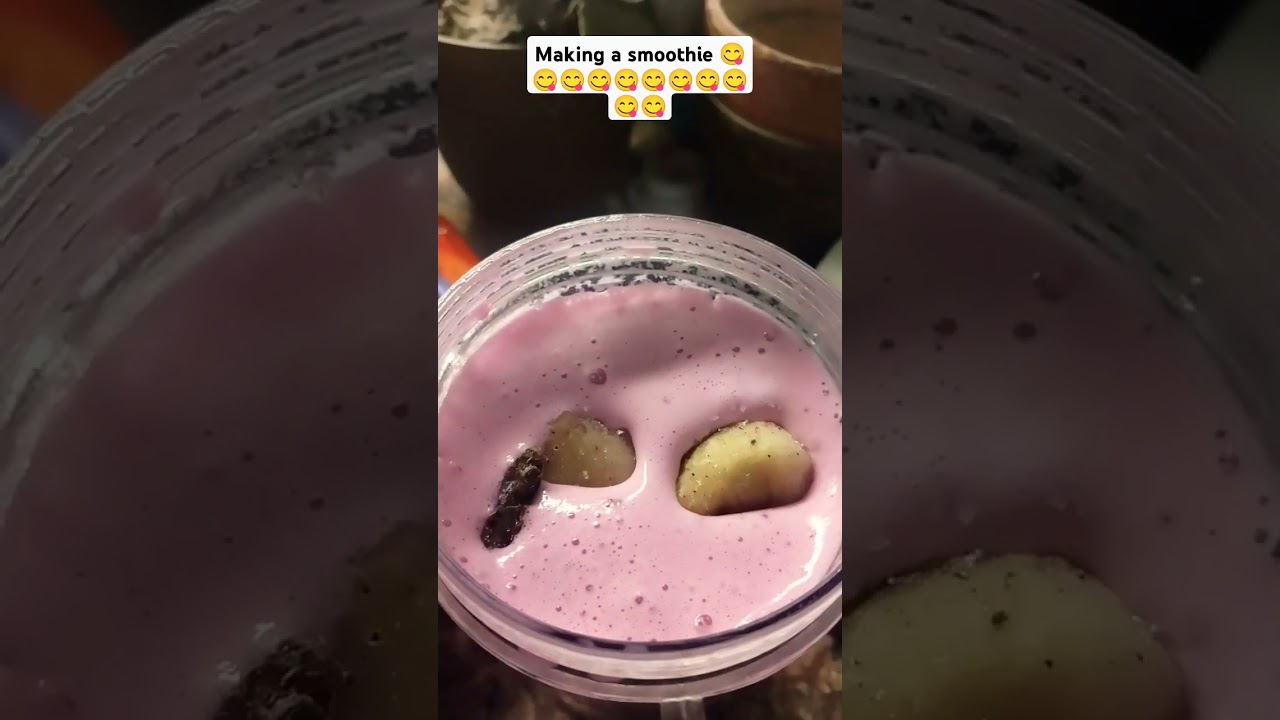 I love smoothies 😀 #smoothie #fruit #smoothiemaking #drink