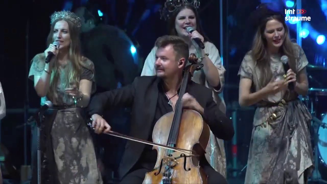 Div' Dūjiņas Gaisā Skrēja (Political Fairytale) - DAGAMBA un Tautumeitas / LAIVĀ 2020