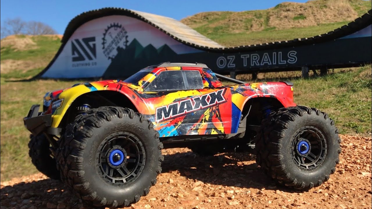 Traxxas MAXX 4S — БРУТАЛЬНАЯ ВЕЧЕРИНКА в «Two Rivers MOUNTAIN BIKE Park» ~ БЕЗУМНЫЕ ПРЫЖКИ!!