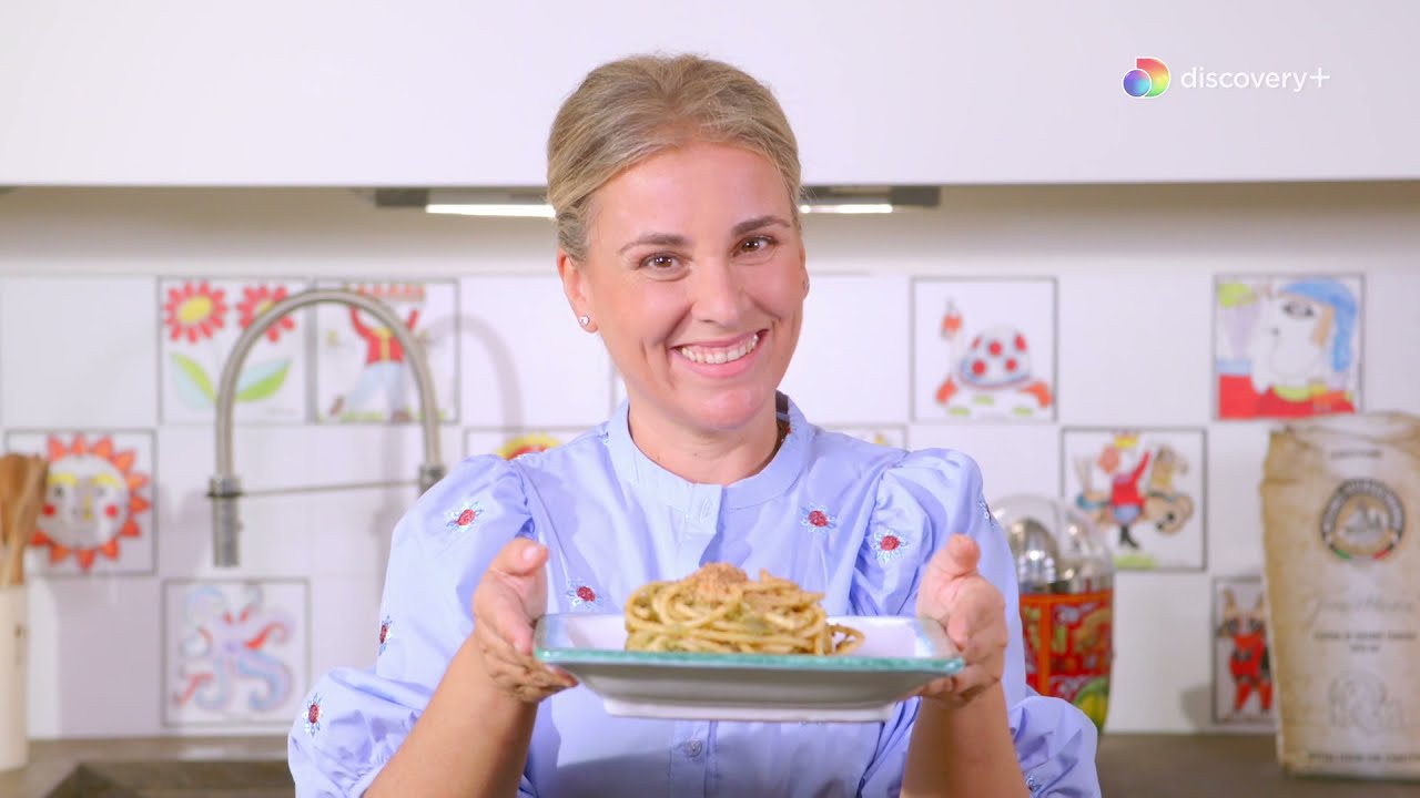 PASTA CON GLI SPARACEDDI (BROCCOLI SICILIANI) 