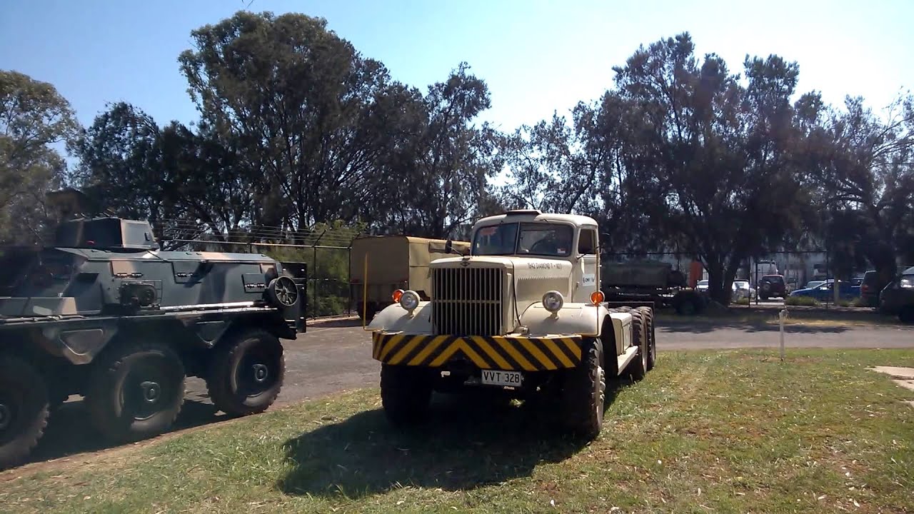 Diamond T 980 M20 Tank Transporter