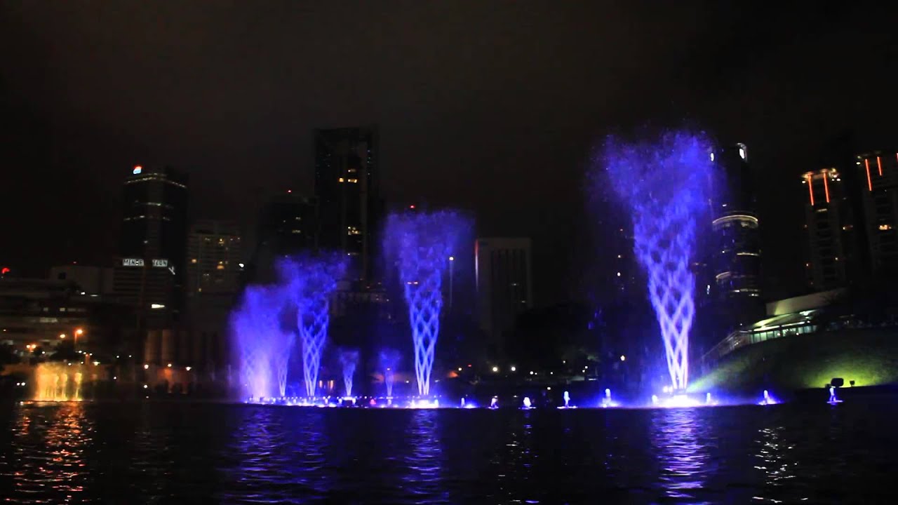 MALAYSIA: KLCC LAKE SYMPHONY WATER FOUNTAIN SHOW - CONTRADANZA by VANESSA MAE #MalaysiaTrulyAsia