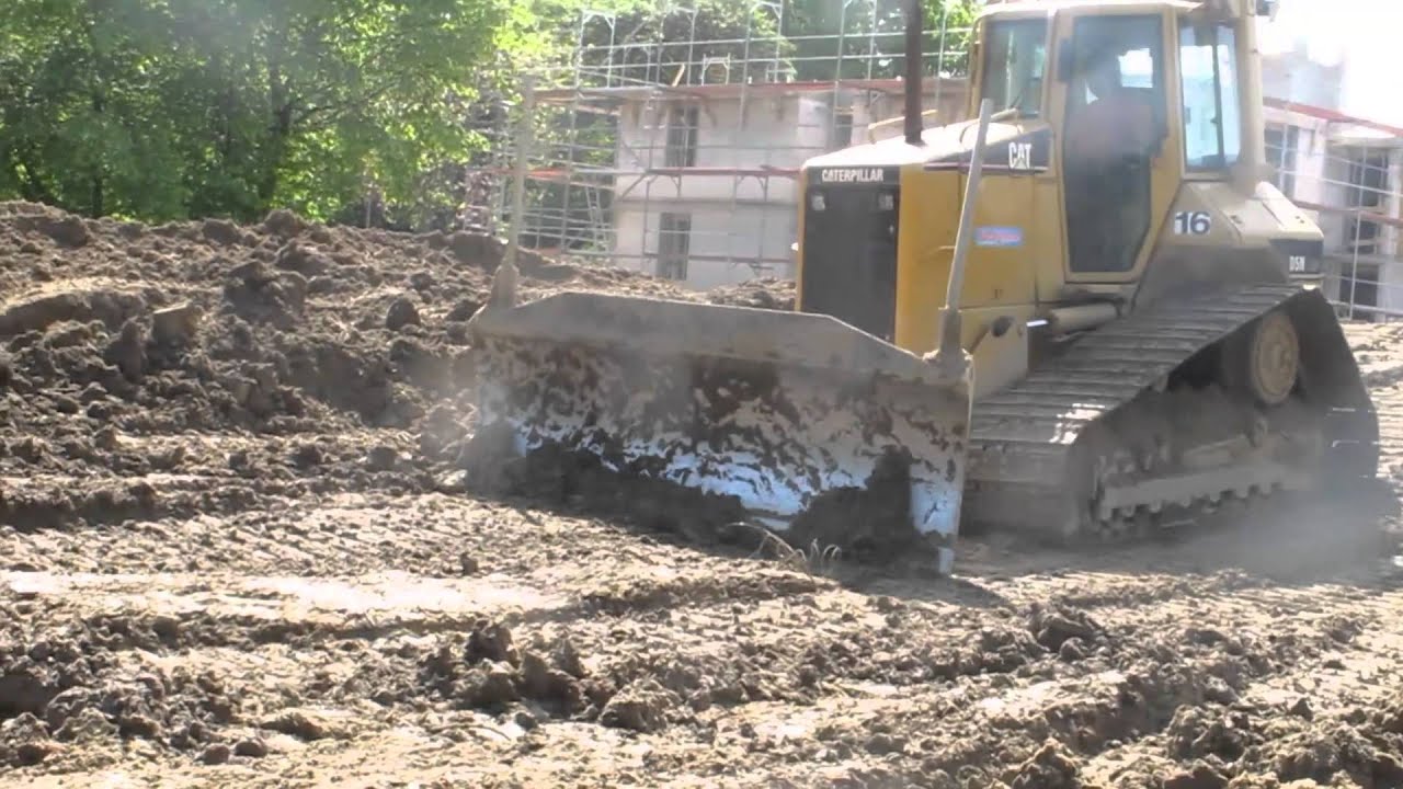 CAT D5N LGP