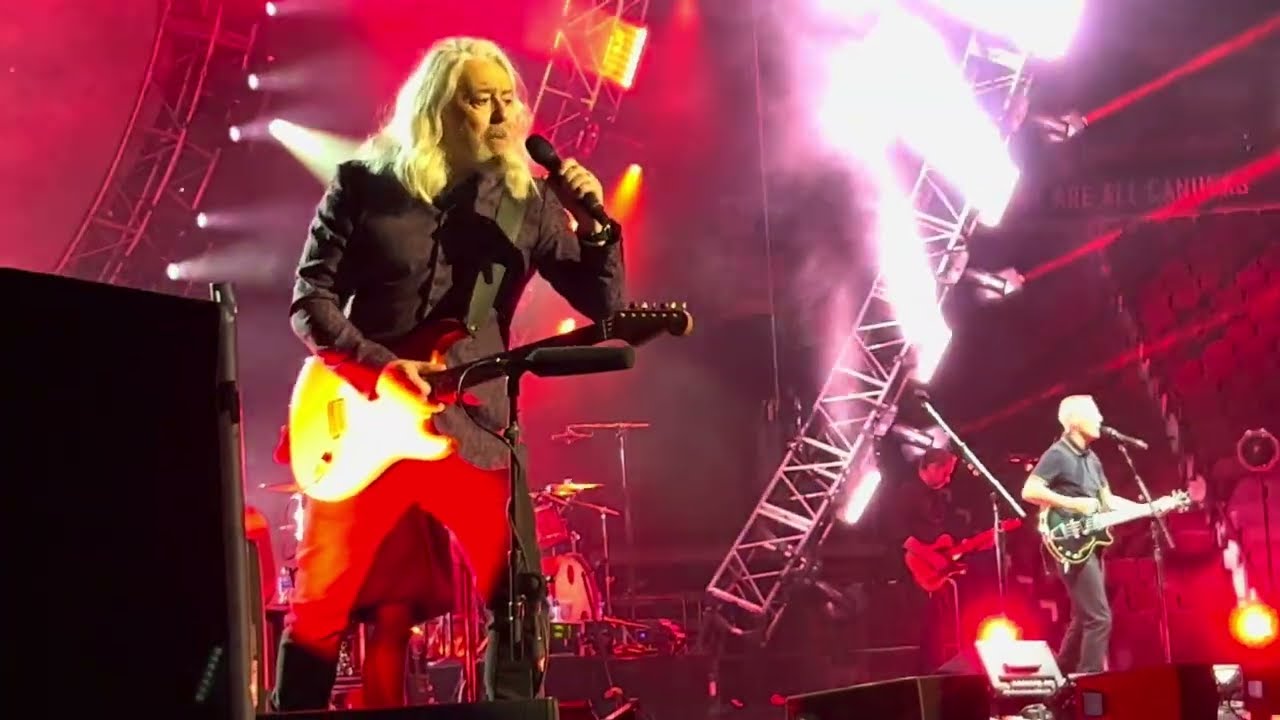 TEARS FOR FEARS- Shout (July24, 2023 Vancouver)