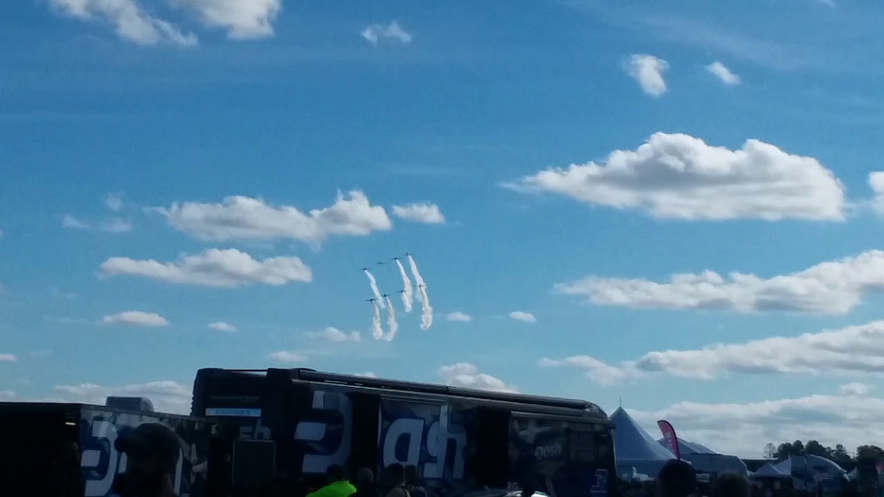 Really high quality filming of Tora Tora Tora display team salute or something