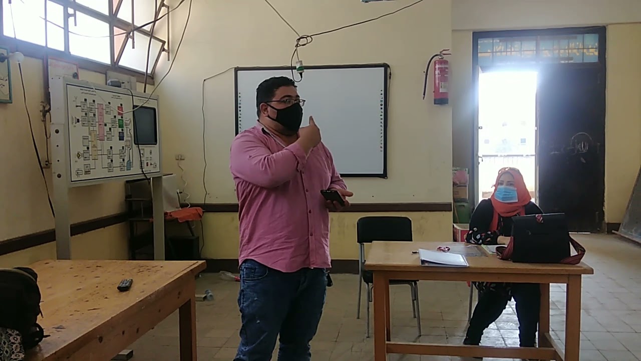 فني اجهزه اليكترونيه _وحده الهواتف المحموله _المستوي 2_ا/عمر الجندي _ا/فايزه ابو اليذيد