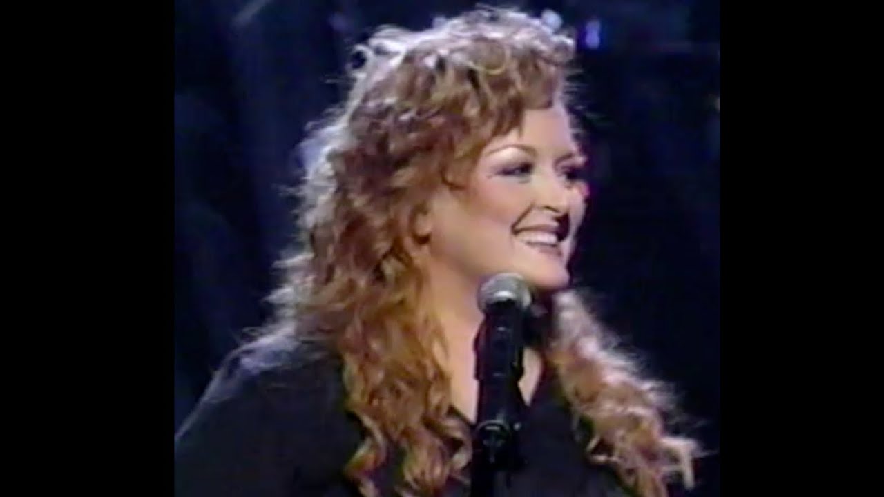 Wynonna Judd sings Elvis Presley tunes on TV Special + Ashley Judd Intvw (2002)