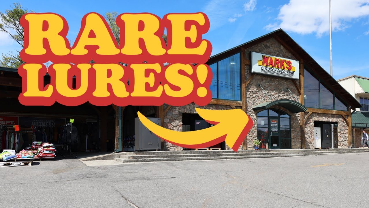 This tackle shop is a goldmine for ULTRA RARE and JDM bass fishing lures (Mark's Outdoors walk-thru)