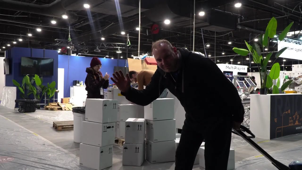 Od pustej hali do miejsca, które żyje własnym rytmem 🌪️ Raion na targach Robotics Warsaw 2026