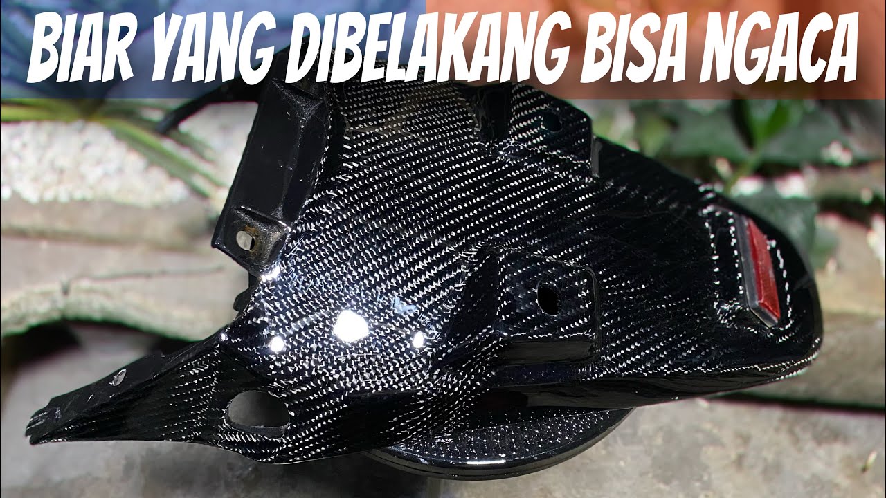 Bisa Buat Numpang Ngaca Di Lampu Merah | Skinning carbon spakbor scoopy