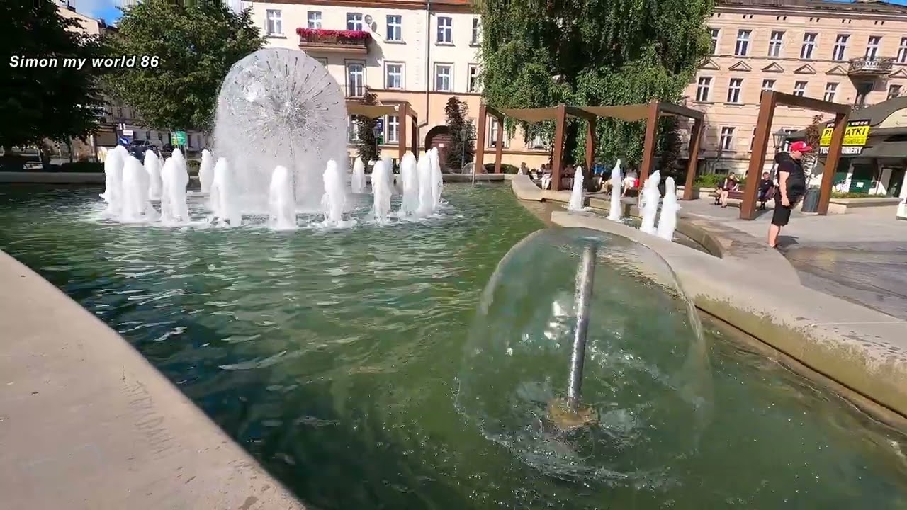 Fontanna Noce i Dnie Kalisz Plac Kilińskiego / Fountain Nights and Days Kalisz Kilinskiego Square