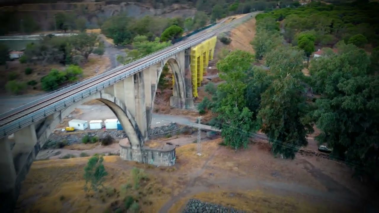 Villanueva del Río y Minas - La rivera -