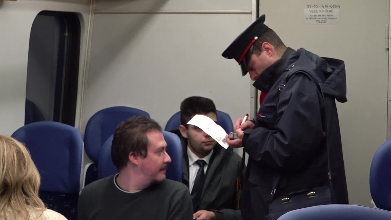 2023.11.28. - Hajnali 5 óra 19 perckor indult az első járat Szegedről Szabadkára