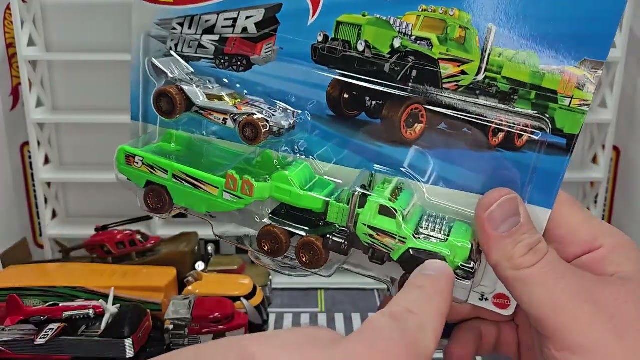Распаковка: Hotwheels Super Rigs &mdash; несколько старых моделей плюс новейший релиз 2025 года