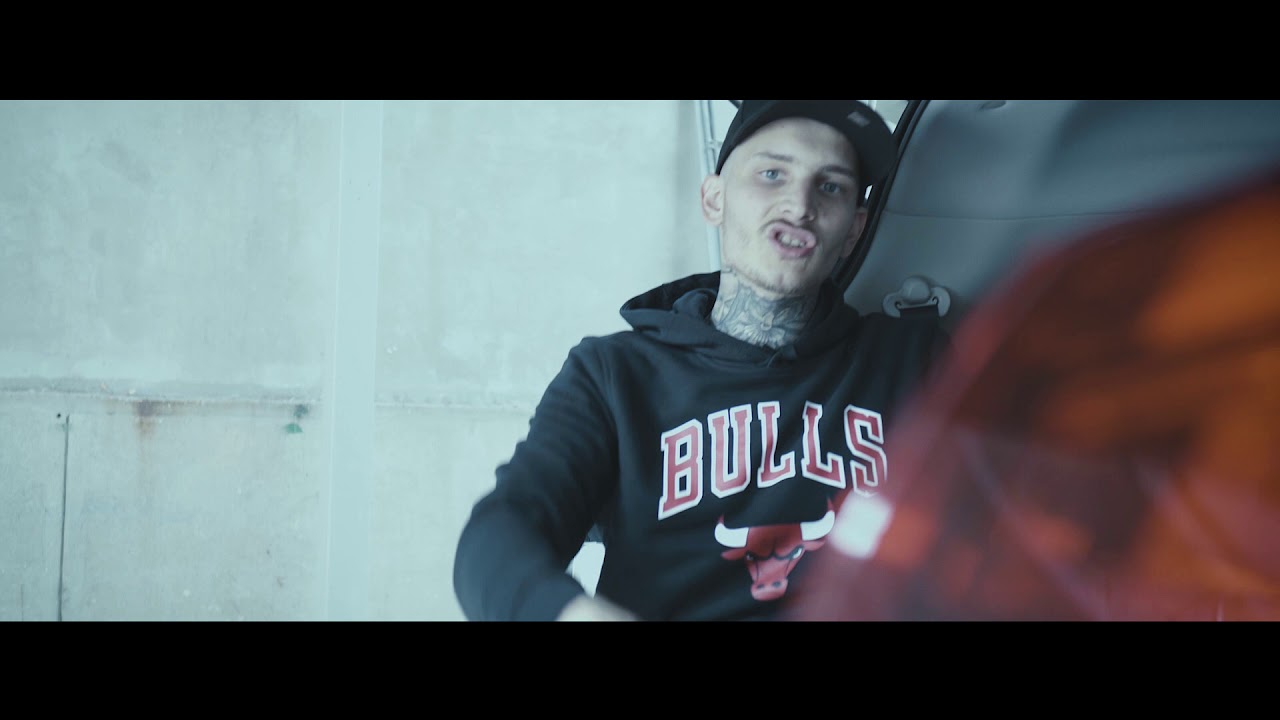 MIRINO X REDI - AKARVA AKARATLAN (OFFICIAL MUSIC VIDEO)