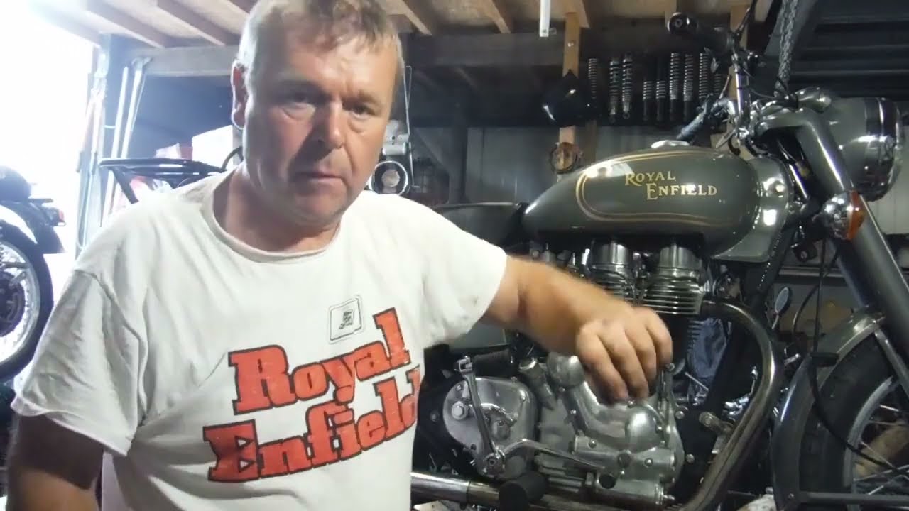 Запуск двигателя Royal Enfield Bullet 500 после замены прокладки головки блока цилиндров, снятия ...