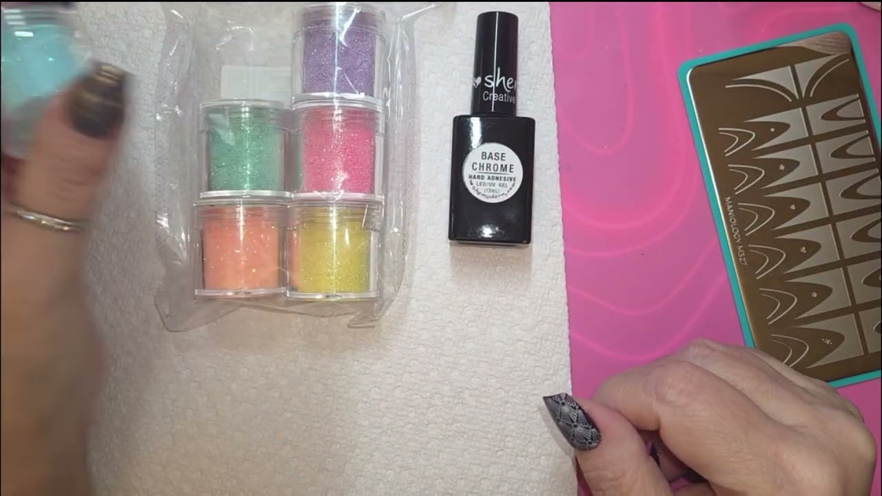 From Palette to Plate presents Maniology Monday Mixup:  A St. Paddy's Day tribute