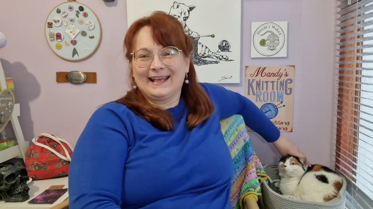Mouse's Makes Knitting Podcast Episode 122