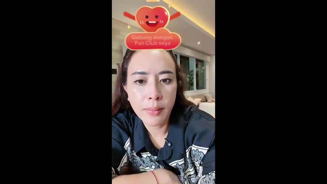 MAMI MAHARANI KEMALA TEMANI KARYAWAN BERBUKA PUASA